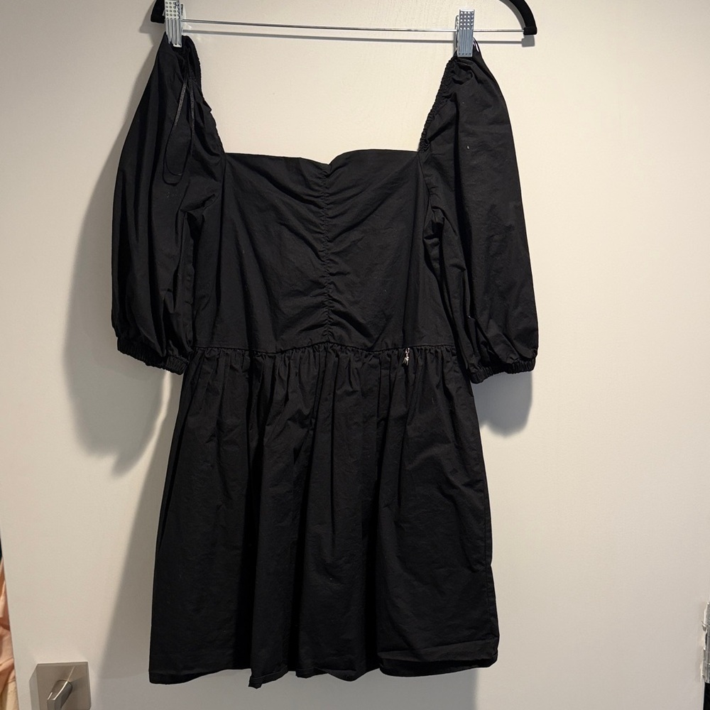 Patrizia Pepe Black Off-Shoulder Dress